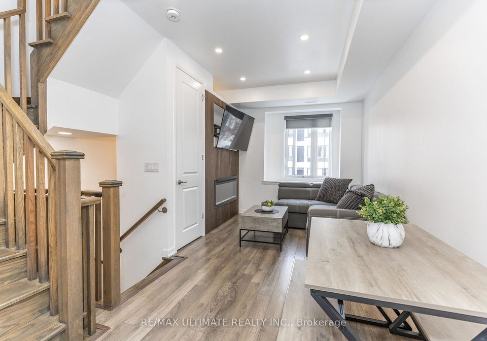 13-caroline-carpenter-grove-york-ontario-w12899902