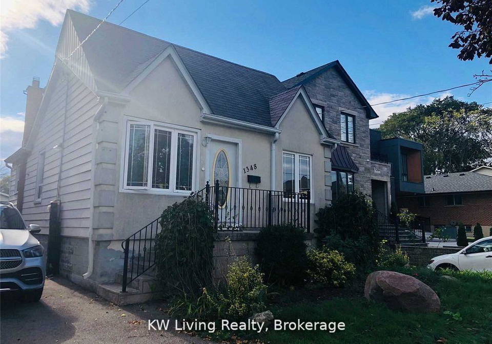 1348-alexandra-avenue-mississauga-ontario-w12899950