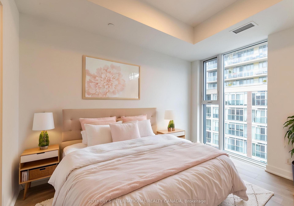 1660-bloor-street-w-toronto-ontario-w12899990