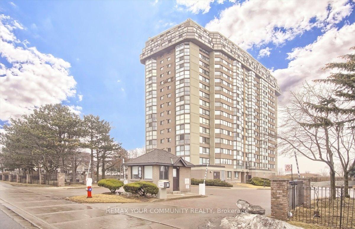 880-dundas-street-mississauga-ontario-w12900368