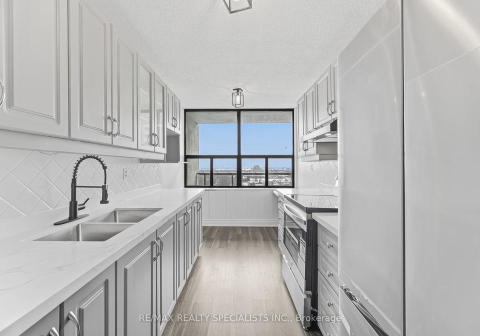21-knightsbridge-road-brampton-ontario-w12900630