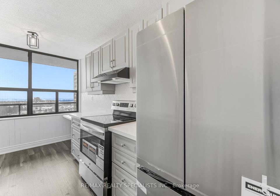 21-knightsbridge-road-brampton-ontario-w12900630