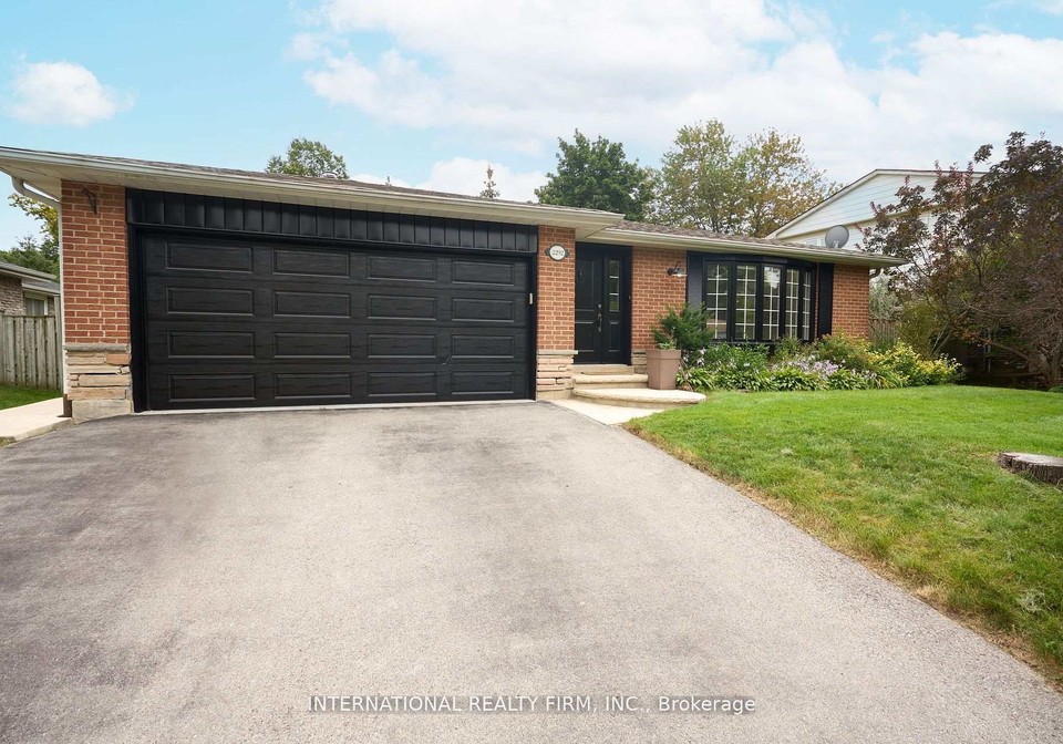 2292-devon-road-oakville-ontario-w12900638