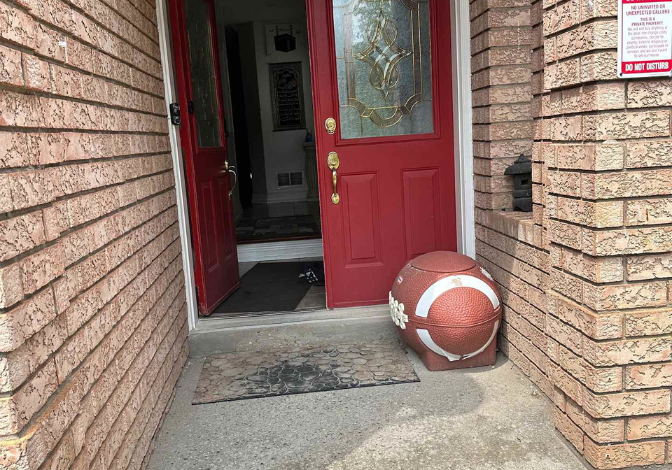 12-caruso-drive-brampton-ontario-w12900778