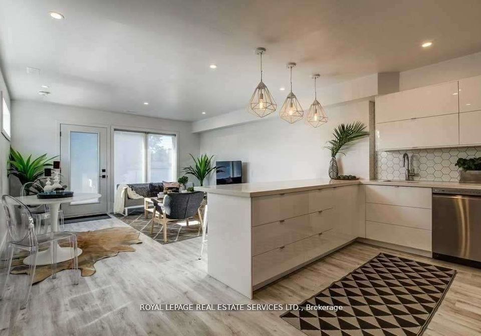 6-florence-crescent-toronto-ontario-w12900880