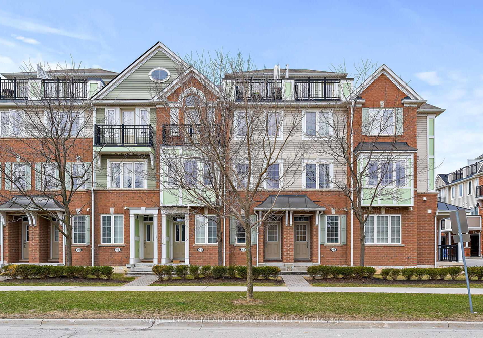 2614-dashwood-drive-oakville-ontario-w12900946