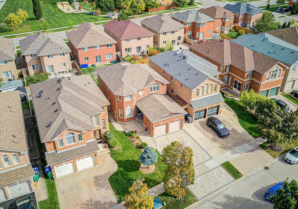 5087-silverwater-mill-crescent-mississauga-ontario-w12901064