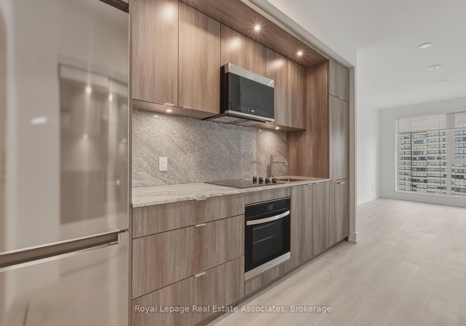 25-cordova-avenue-etobicoke-ontario-w12901102