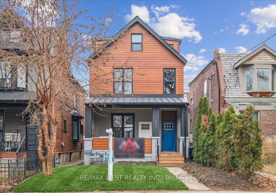 202-perth-avenue-toronto-ontario-w12901178