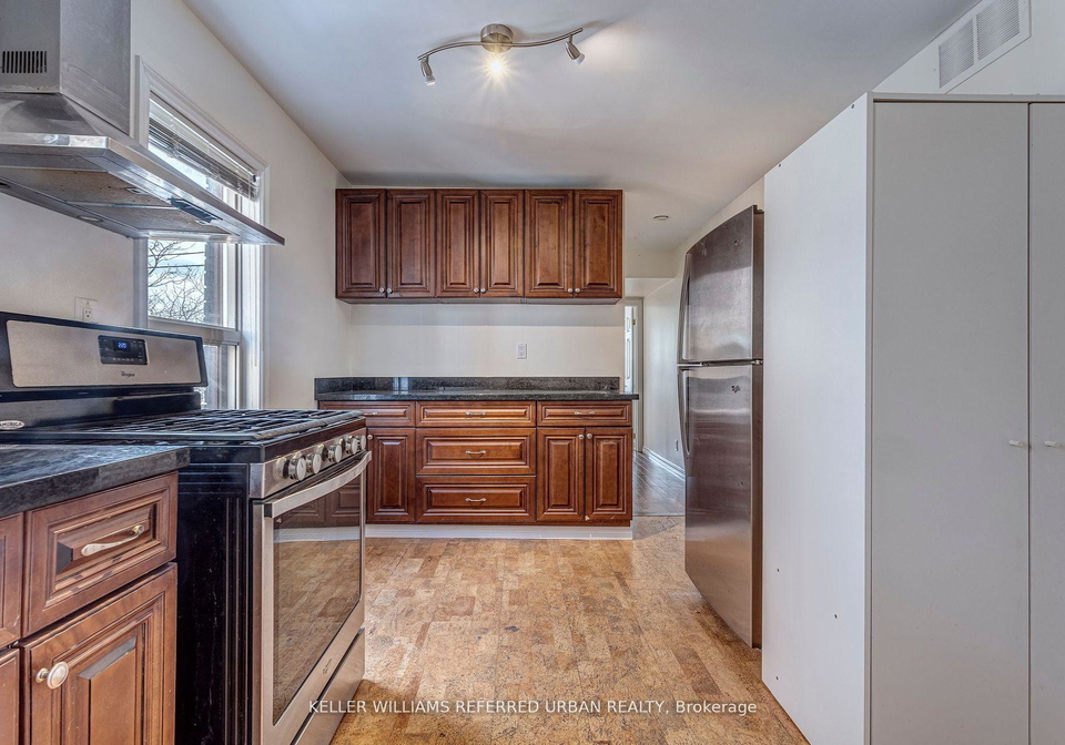 2976-lake-shore-boulevard-w-etobicoke-ontario-w12901212