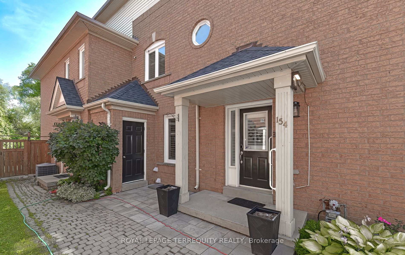 154-pressed-brick-drive-brampton-ontario-w12901316