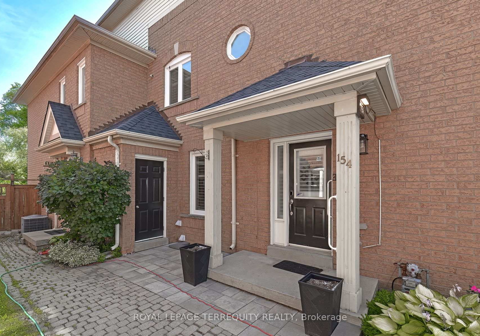 154-pressed-brick-drive-brampton-ontario-w12901316