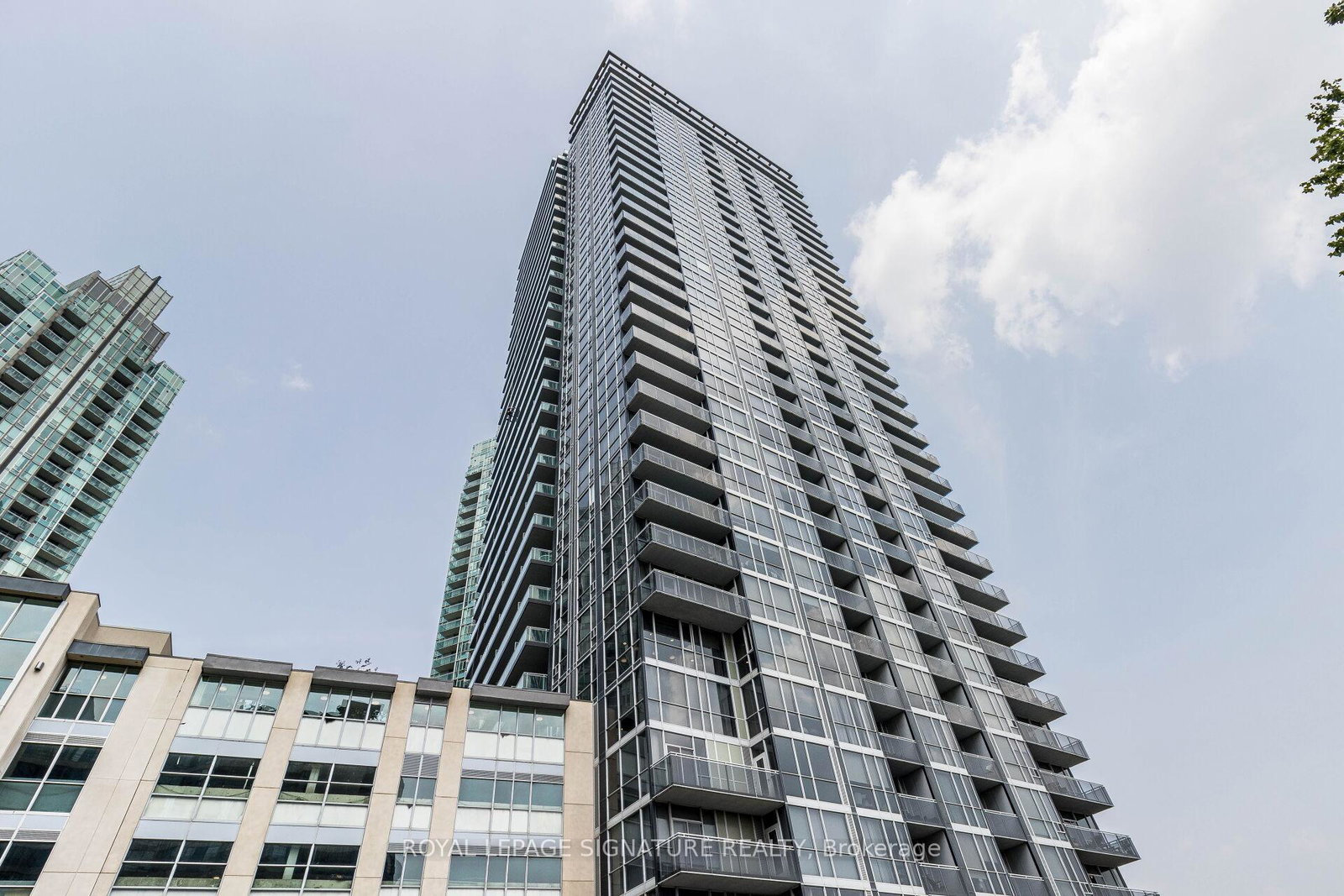 223-webb-drive-mississauga-ontario-w12901350