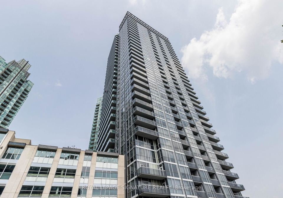 223-webb-drive-mississauga-ontario-w12901350