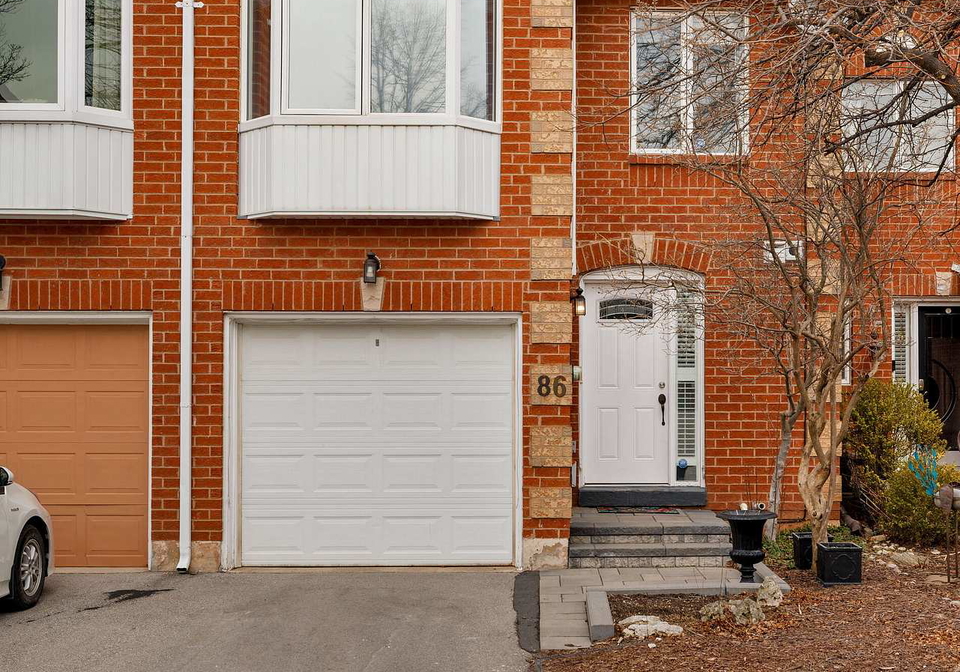 1240-westview-terrace-oakville-ontario-w12901728