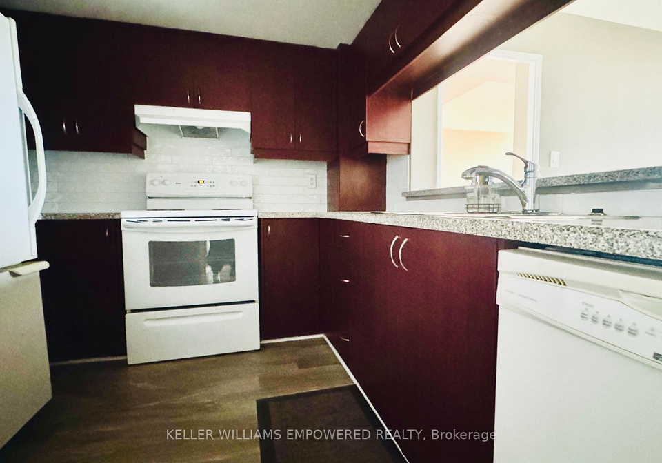 101-subway-crescent-etobicoke-ontario-w12901824