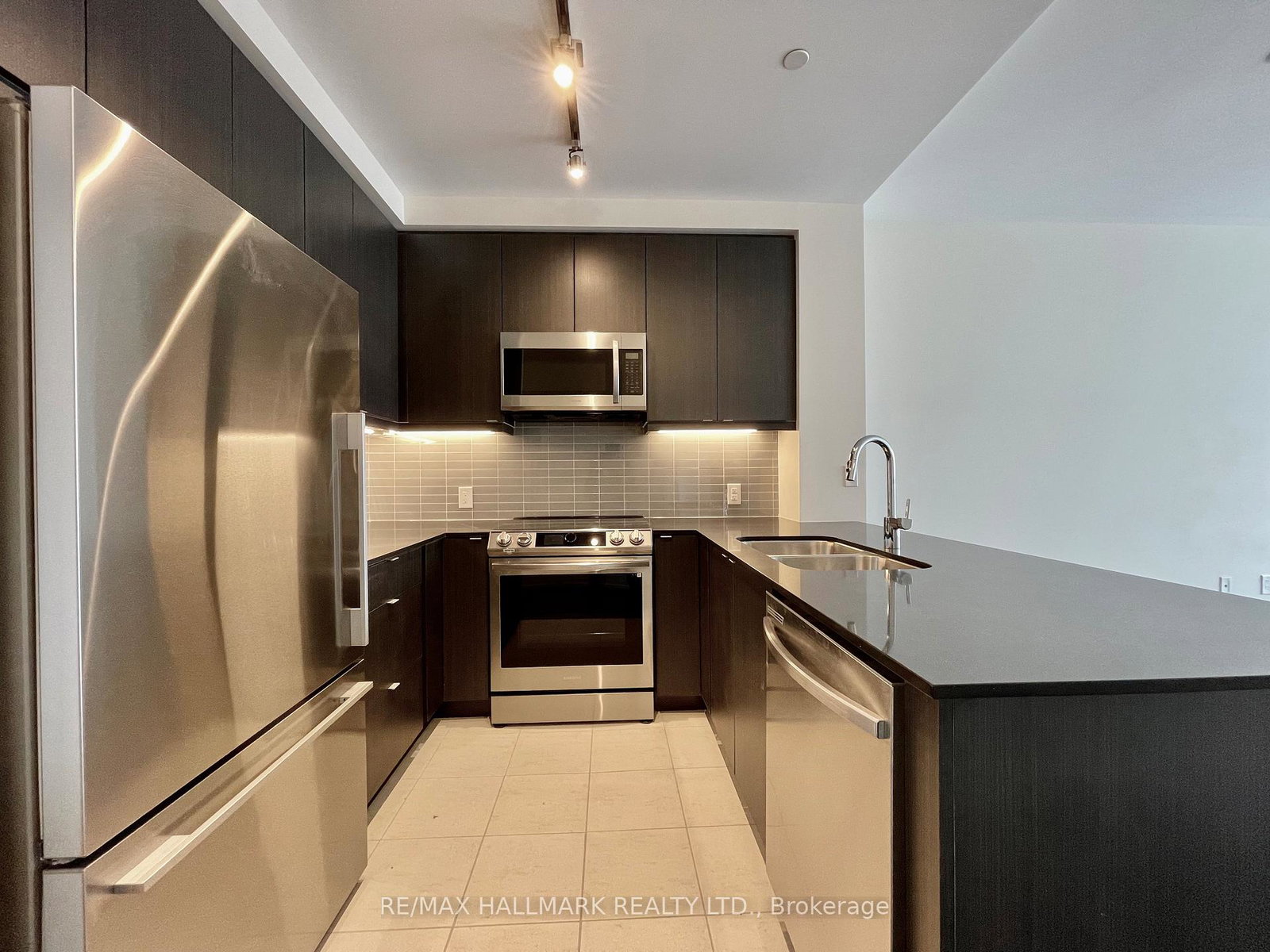 50-thomas-riley-road-etobicoke-ontario-w12902034