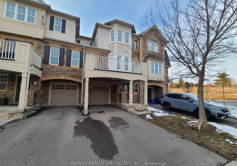 946-brassard-circle-milton-ontario-w12902094