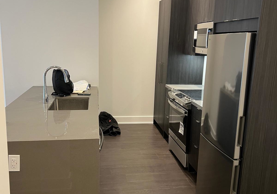 4130-parkside-village-drive-mississauga-ontario-w12902098