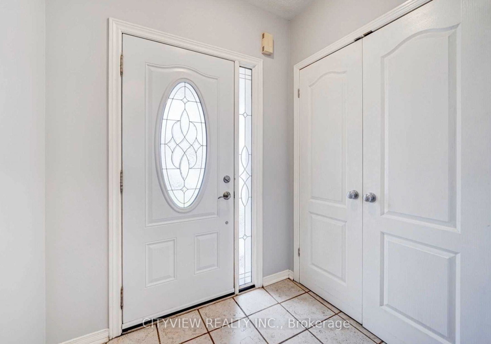 2140-oakpoint-road-oakville-ontario-w12902150