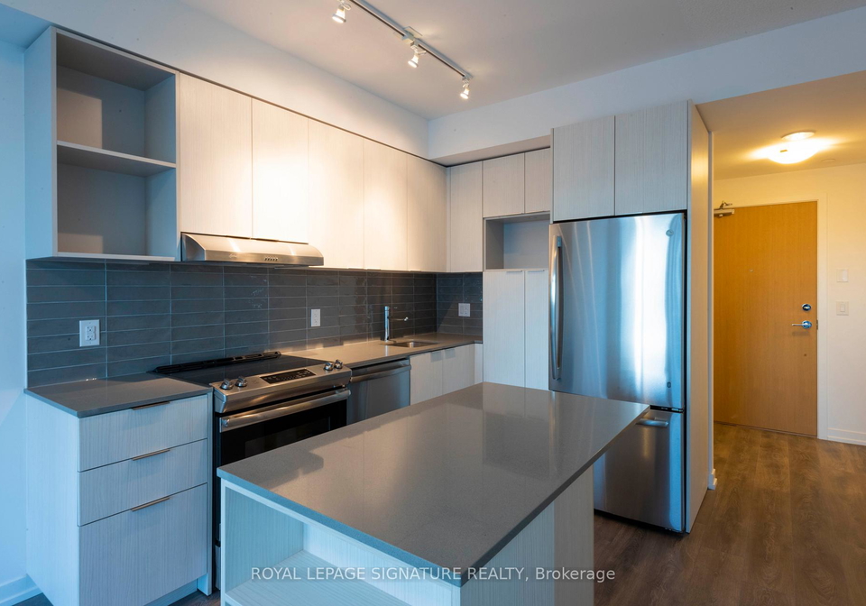 2520-eglinton-avenue-w-mississauga-ontario-w12902184