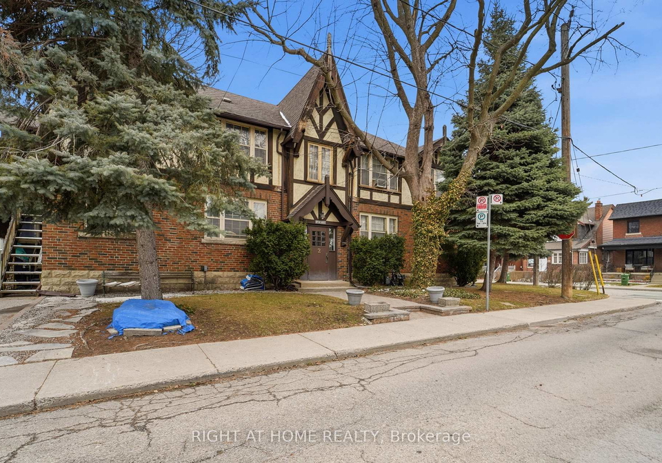 2-montye-avenue-toronto-ontario-w12902196