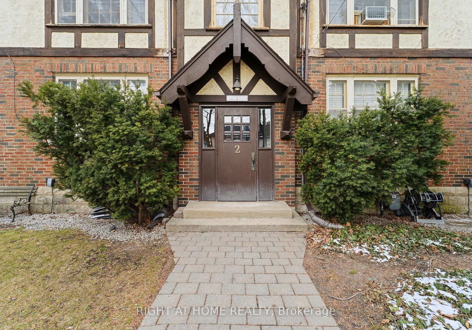 2-montye-avenue-toronto-ontario-w12902196