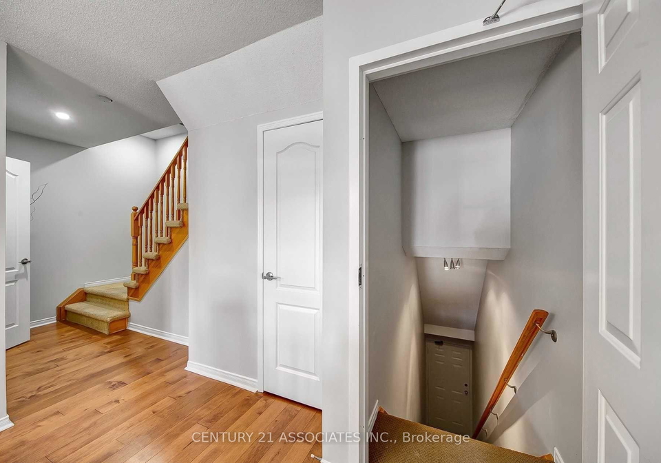 615-shoreline-drive-mississauga-ontario-w12902360