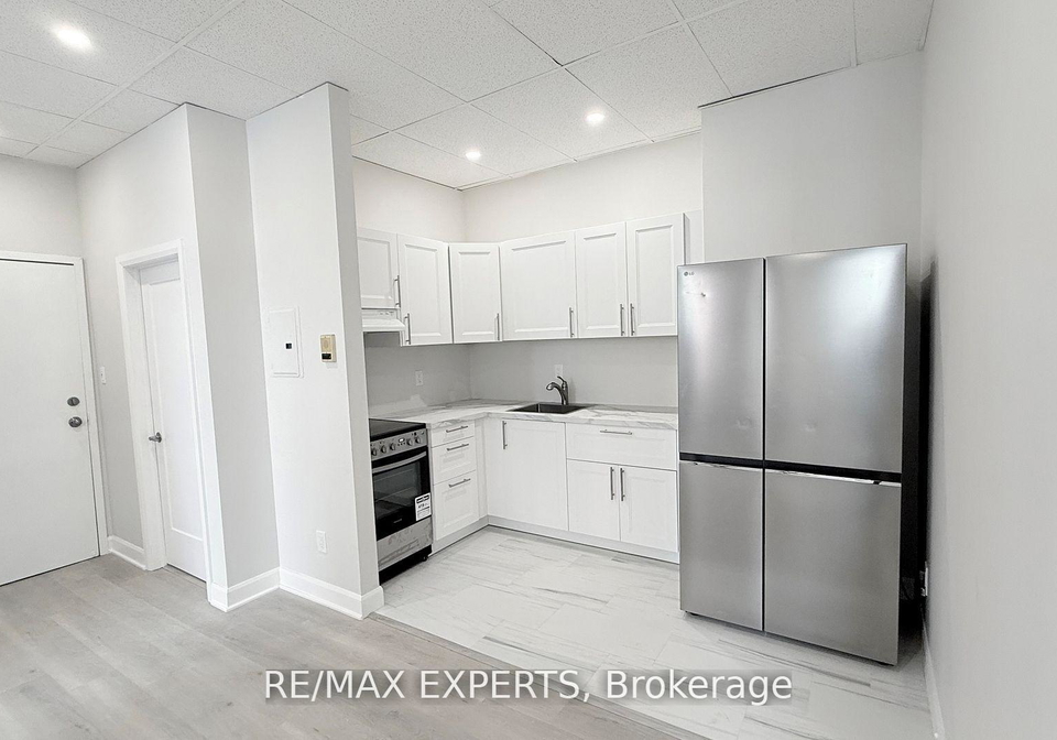 8-main-street-s-brampton-ontario-w12902584