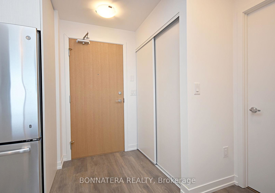 2520-eglinton-avenue-w-mississauga-ontario-w12902920