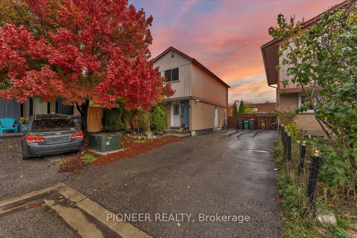 11-great-oak-court-brampton-ontario-w12903260