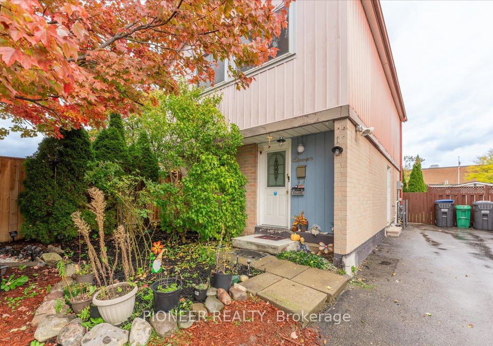 11-great-oak-court-brampton-ontario-w12903260