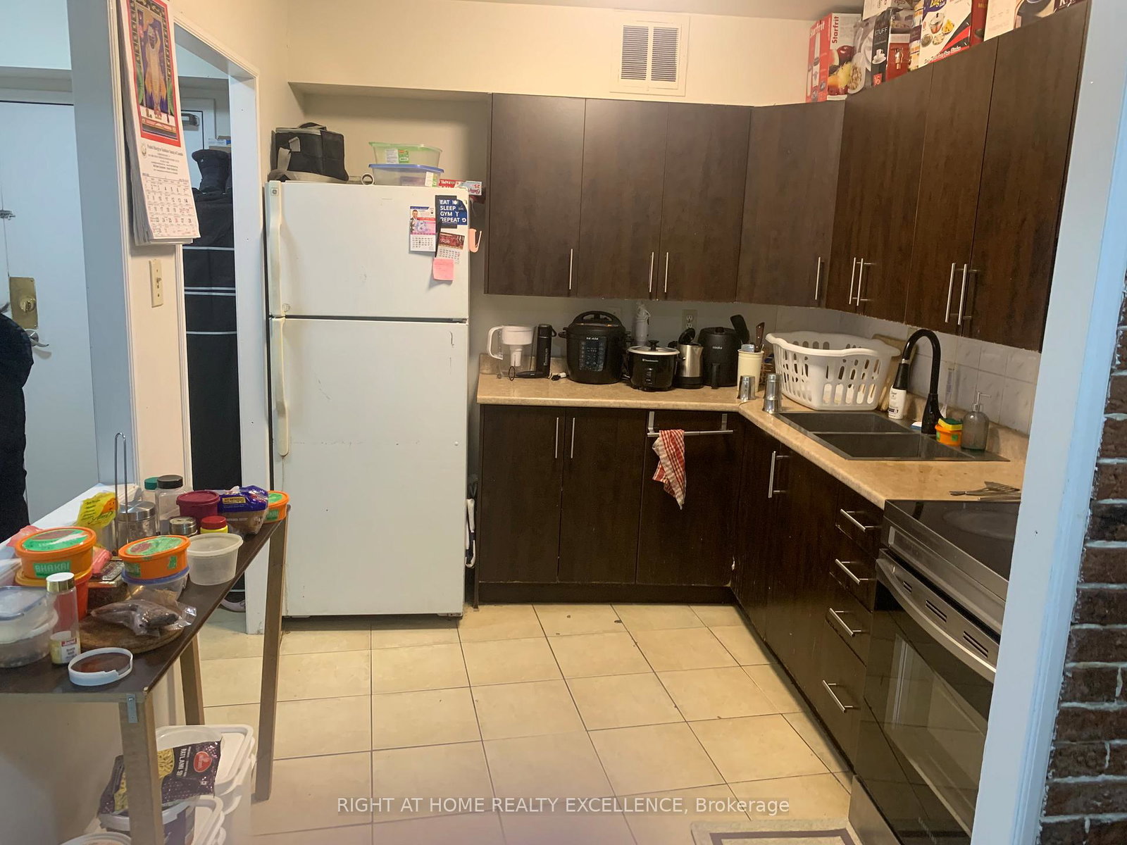 380-dixon-road-etobicoke-ontario-w12903668