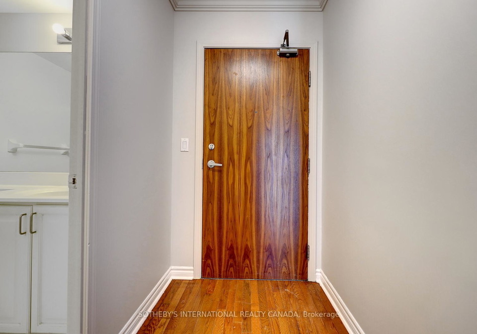 1-elm-drive-mississauga-ontario-w12903850