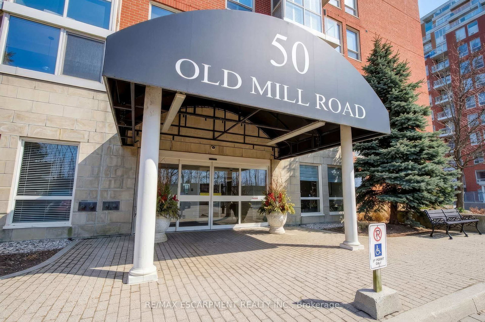 50-old-mill-road-oakville-ontario-w12903908
