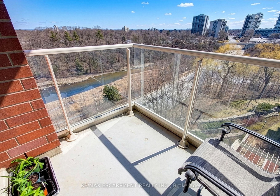 50-old-mill-road-oakville-ontario-w12903908
