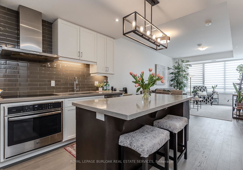 2025-maria-street-burlington-ontario-w12904112