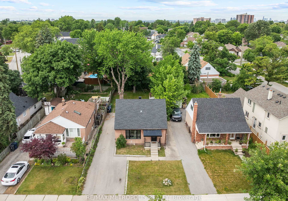 96-allenby-avenue-etobicoke-ontario-w12904198