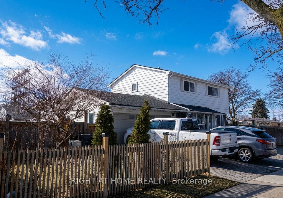 37-banda-square-e-etobicoke-ontario-w12904364