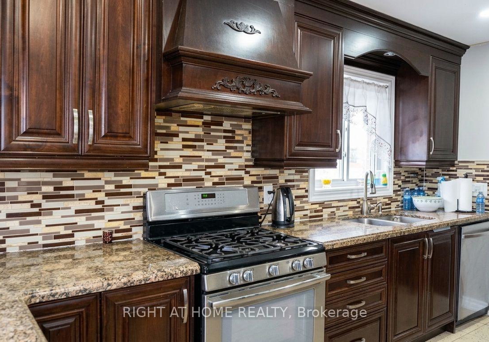 37-banda-square-e-etobicoke-ontario-w12904364