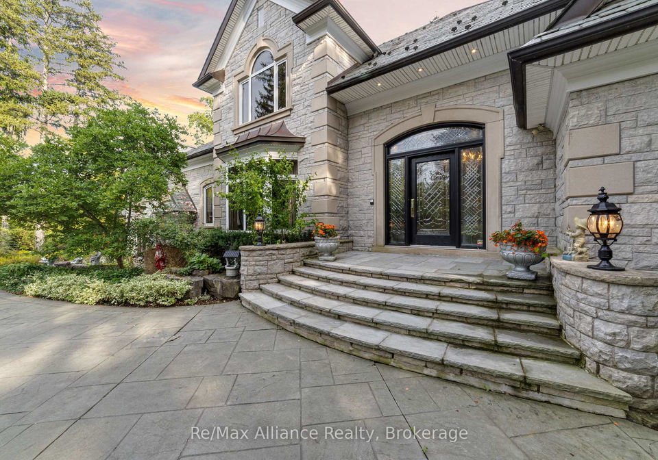1024-linbrook-road-oakville-ontario-w12904412
