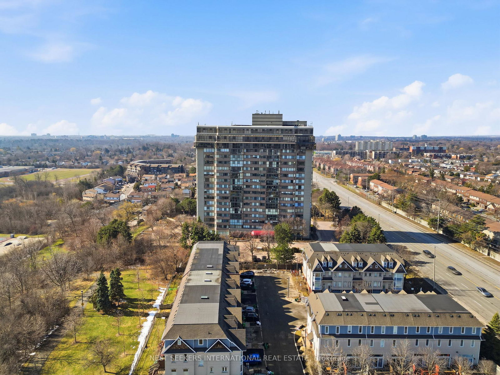 880-dundas-street-w-mississauga-ontario-w12905548