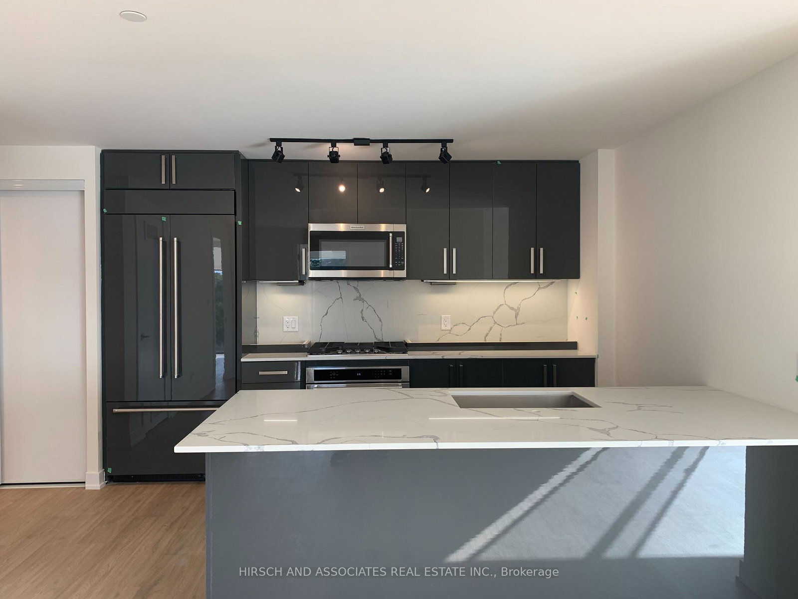 430-roncesvalles-avenue-toronto-ontario-w12905636