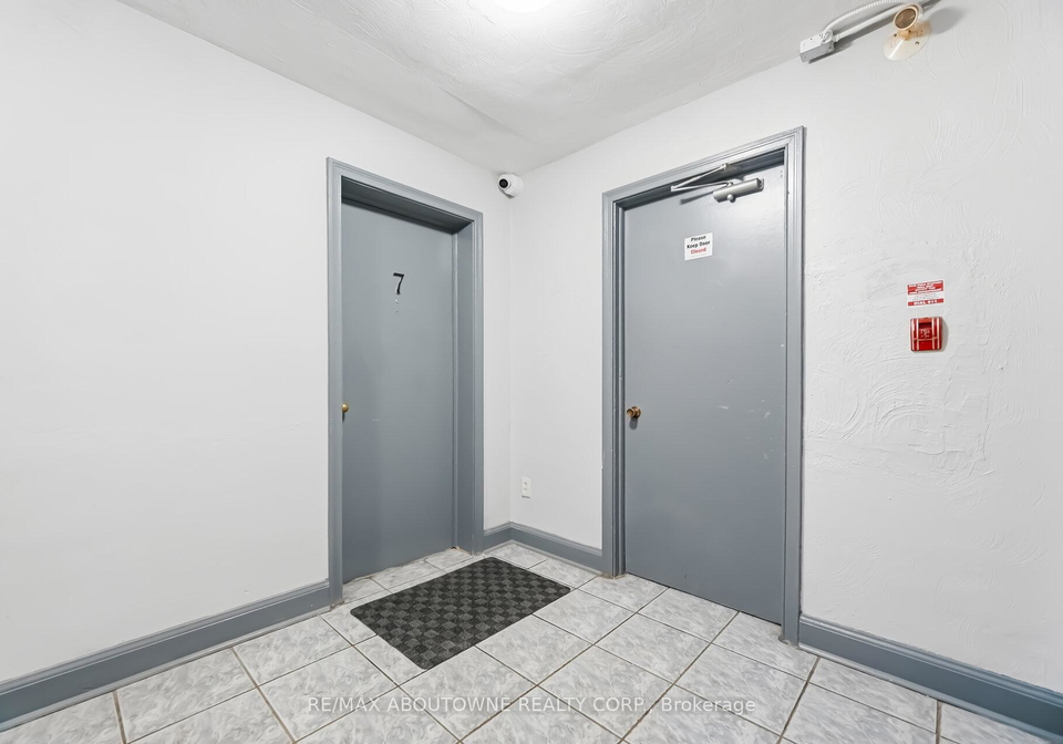 103churchill-avenue-e-oakville-ontario-w12905852