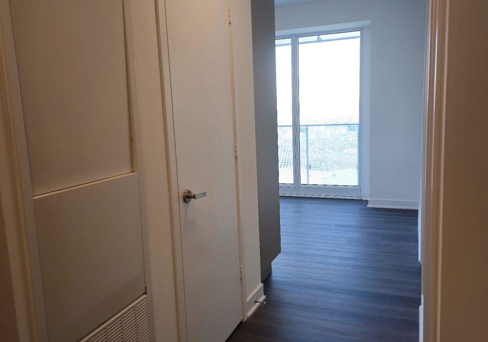 3900-confederation-parkway-mississauga-ontario-w12906168
