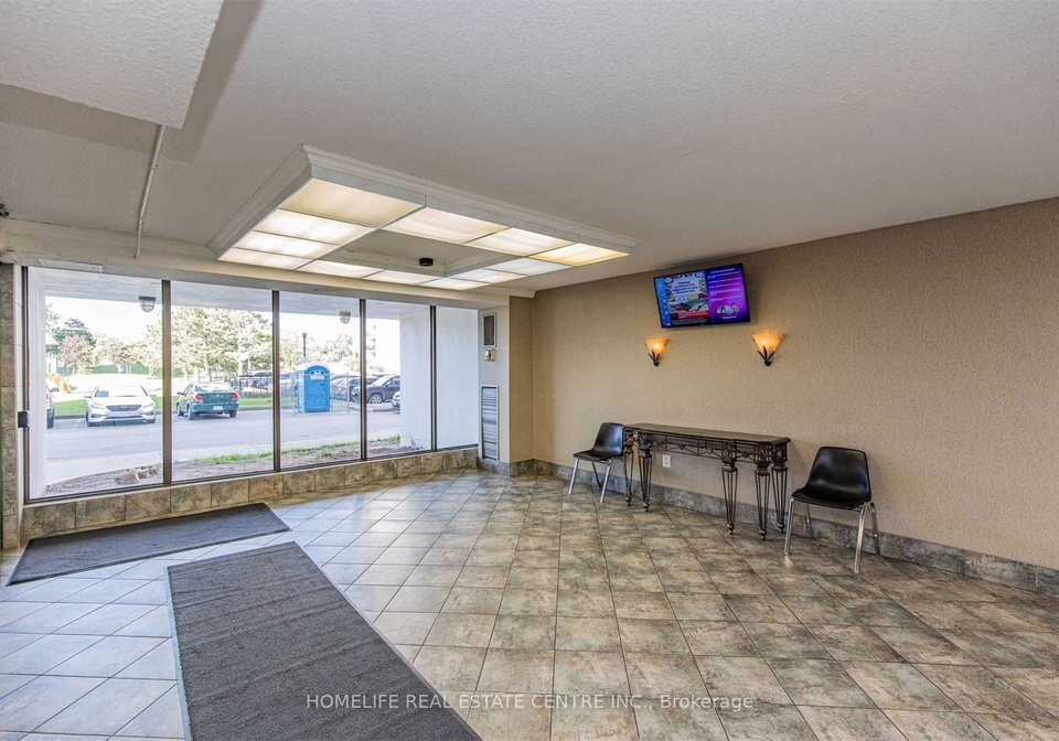 17-knightsbridge-road-brampton-ontario-w12906338