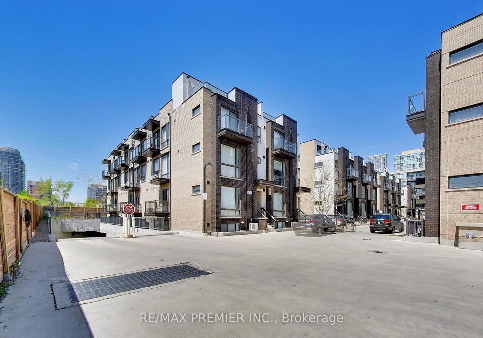 34-fieldway-road-etobicoke-ontario-w12906424