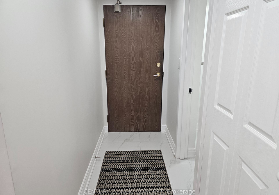 25-agnes-street-s-mississauga-ontario-w12906440