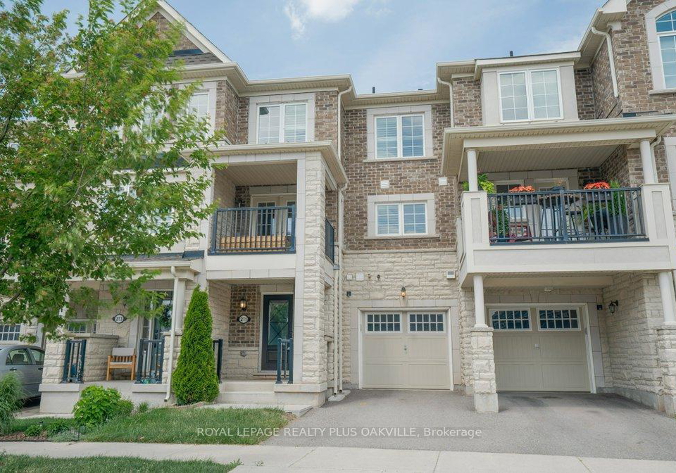 211-betsy-drive-oakville-ontario-w12906468