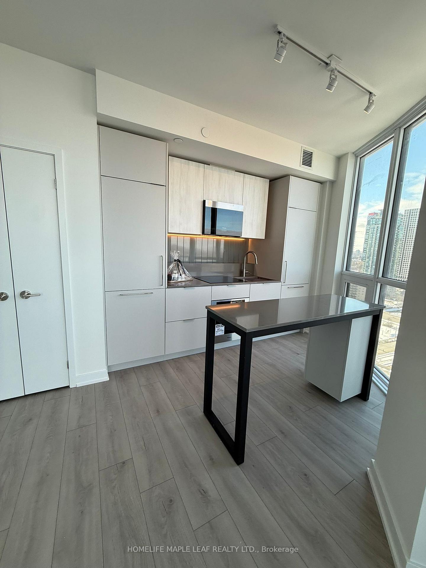 1-fairview-road-e-mississauga-ontario-w12906786